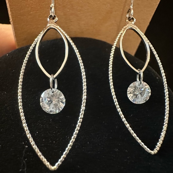 Jewelry - Elegant Silver Drop Earrings with Crystal Accents